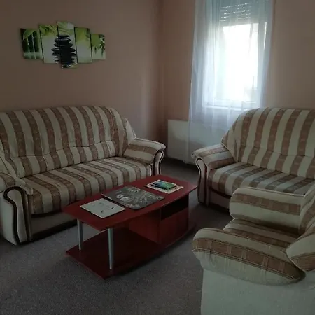 Appartamento Rokus Apartman
